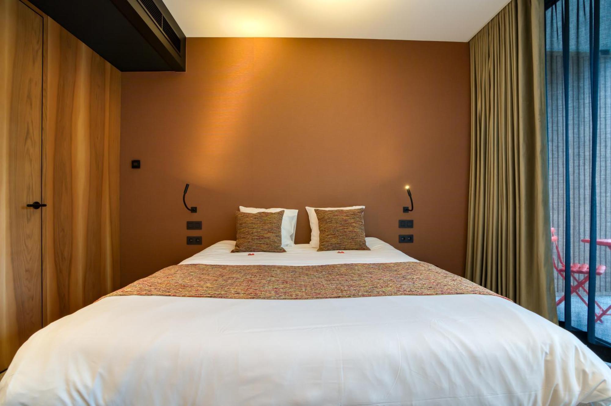 Aux Etangs - Hotel Battice Екстер'єр фото