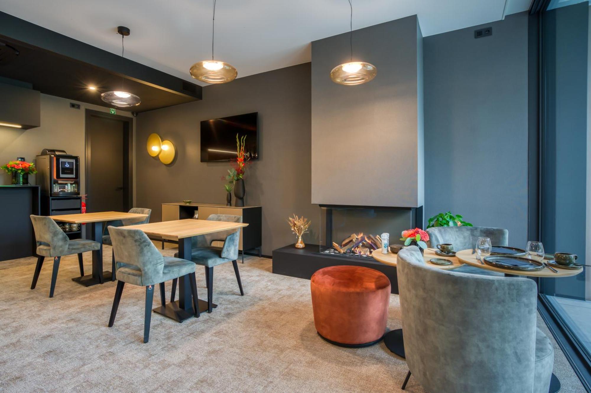 Aux Etangs - Hotel Battice Екстер'єр фото